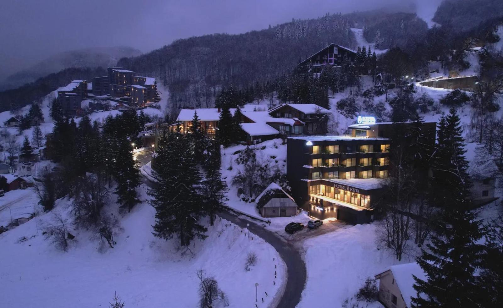 Keta Hotel & Spa - Mavrovo Exteriör bild